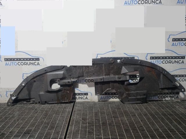 bontott MITSUBISHI OUTLANDER Első Koptató