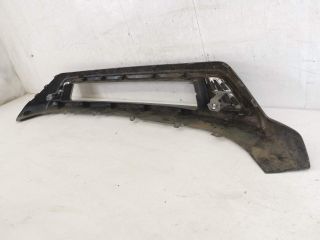 bontott MITSUBISHI OUTLANDER Első Lökhárító Alsó Középső Díszrács