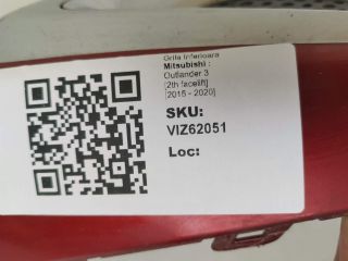 bontott MITSUBISHI OUTLANDER Első Lökhárító Alsó Középső Díszrács