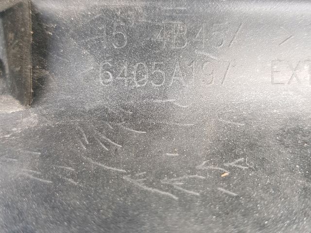 bontott MITSUBISHI OUTLANDER Első Lökhárító Alsó (Műanyag)