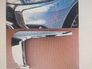 bontott MITSUBISHI OUTLANDER Első Lökhárító Bal Díszrács