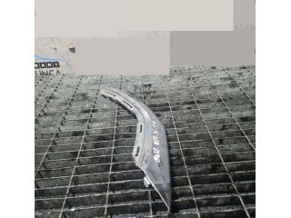 bontott MITSUBISHI OUTLANDER Első Lökhárító Díszléc