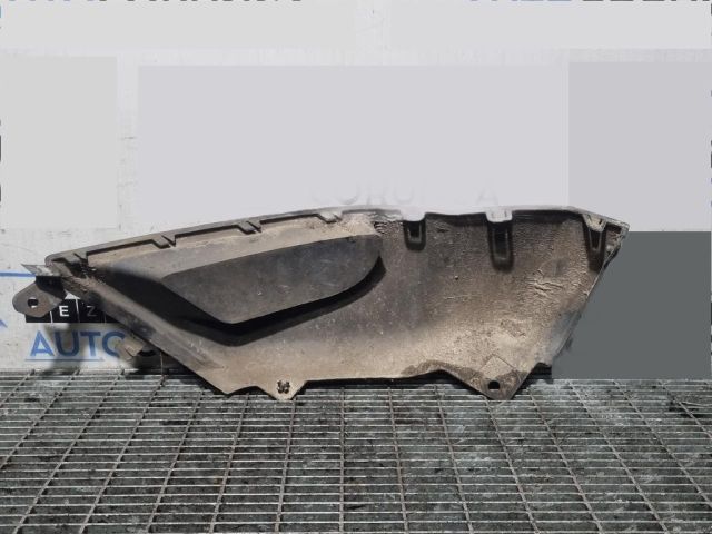 bontott MITSUBISHI OUTLANDER Első Lökhárító Díszléc