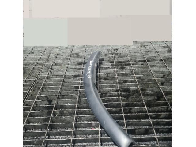 bontott MITSUBISHI OUTLANDER Első Lökhárító Díszléc