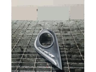 bontott MITSUBISHI OUTLANDER Első Lökhárító Díszléc