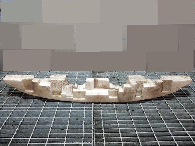 bontott MITSUBISHI OUTLANDER Első Lökhárító Merevítő (Fém)