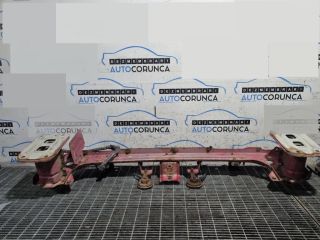 bontott MITSUBISHI OUTLANDER Első Lökhárító Merevítő (Fém)