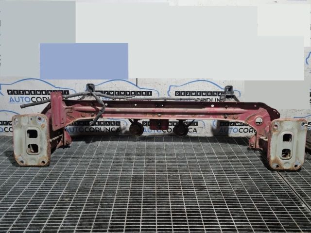 bontott MITSUBISHI OUTLANDER Első Lökhárító Merevítő (Fém)