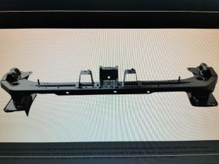 bontott MITSUBISHI OUTLANDER Első Lökhárító Merevítő (Fém)