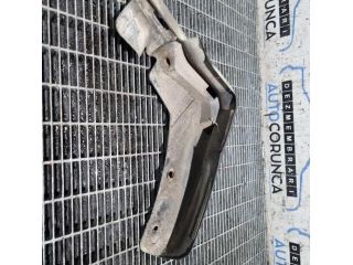 bontott MITSUBISHI OUTLANDER Első Sárvédő Gumi Pár