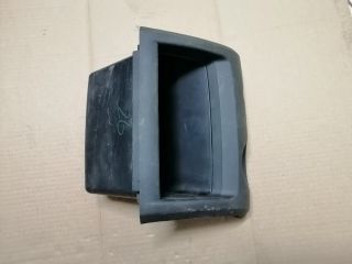 bontott MITSUBISHI OUTLANDER Első Tároló Rekesz