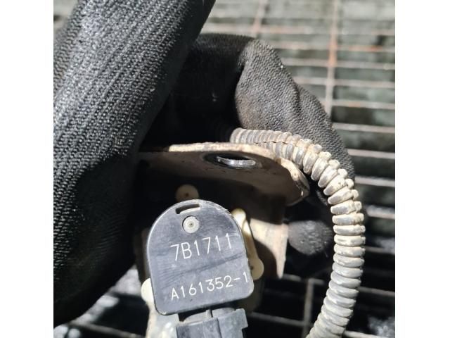 bontott MITSUBISHI OUTLANDER Első Xenon Szintszabályzó Jeladó