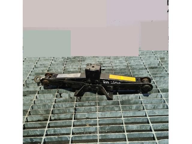 bontott MITSUBISHI OUTLANDER Emelő