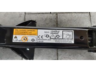 bontott MITSUBISHI OUTLANDER Emelő