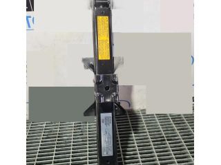 bontott MITSUBISHI OUTLANDER Emelő