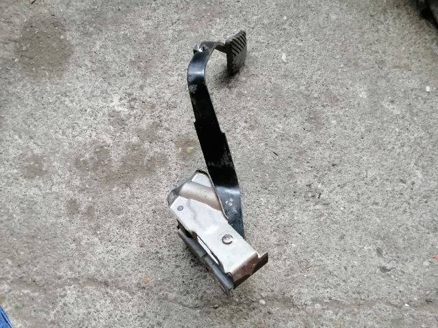 bontott MITSUBISHI OUTLANDER Fékpedál