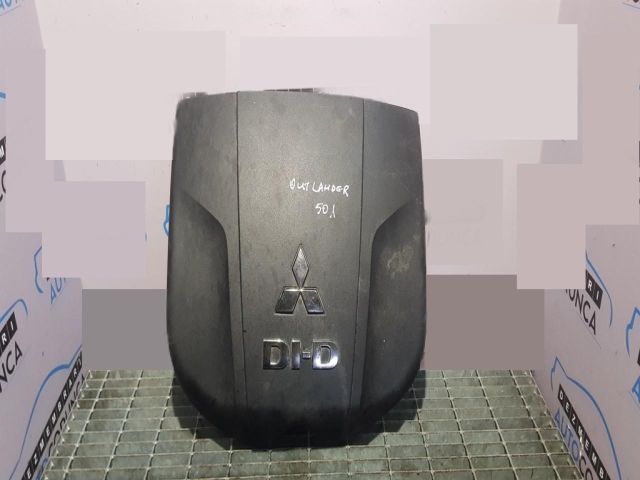 bontott MITSUBISHI OUTLANDER Felső Hűtőburkolat