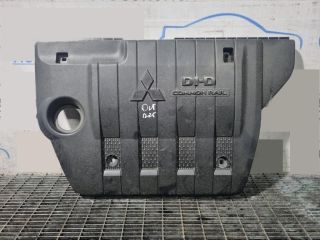 bontott MITSUBISHI OUTLANDER Felső Hűtőburkolat