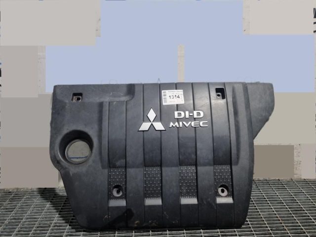 bontott MITSUBISHI OUTLANDER Felső Hűtőburkolat