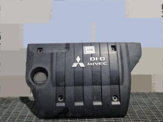 bontott MITSUBISHI OUTLANDER Felső Hűtőburkolat