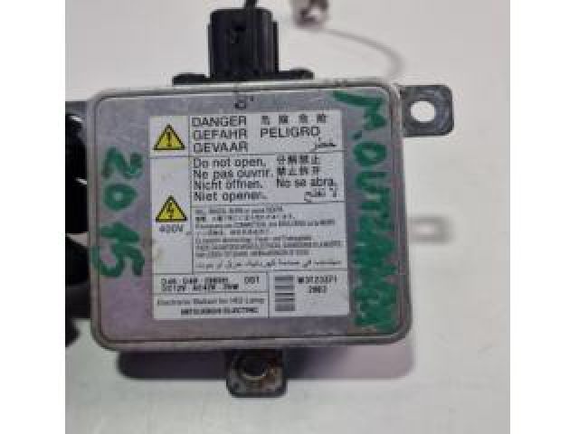 bontott MITSUBISHI OUTLANDER Fényszóró Elektronika