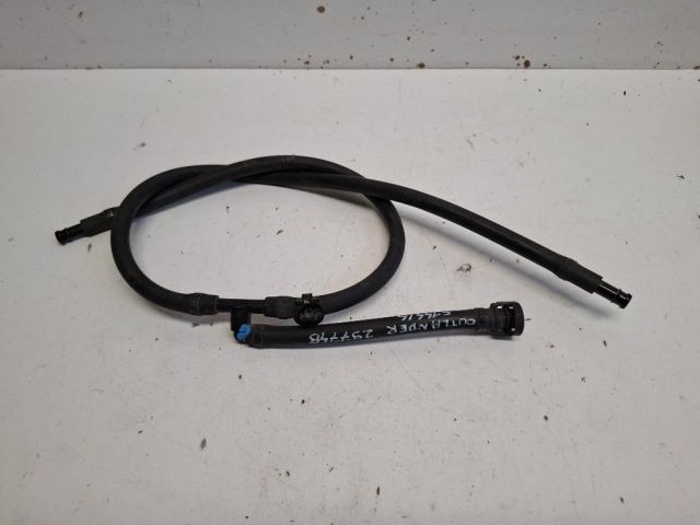 bontott MITSUBISHI OUTLANDER Fényszórómosó Cső