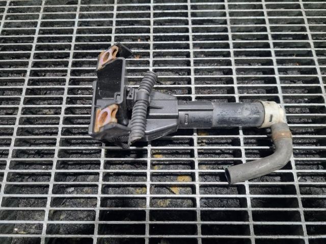 bontott MITSUBISHI OUTLANDER Fényszórómosó Fúvóka (Pozíciófüggetlen)