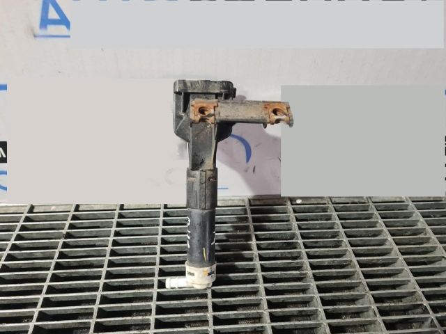 bontott MITSUBISHI OUTLANDER Fényszórómosó Fúvóka (Pozíciófüggetlen)