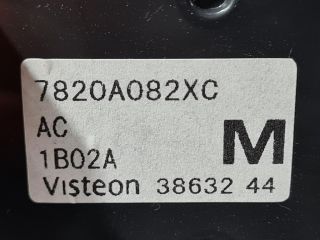 bontott MITSUBISHI OUTLANDER Fűtéskapcsoló