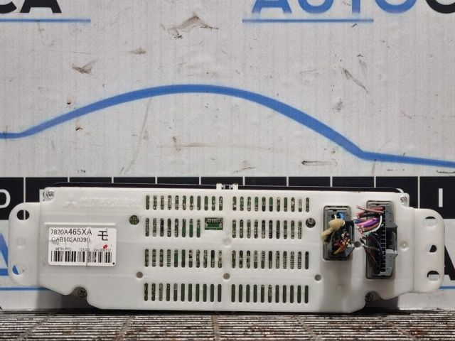 bontott MITSUBISHI OUTLANDER Fűtéskapcsoló