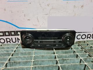 bontott MITSUBISHI OUTLANDER Fűtéskapcsoló