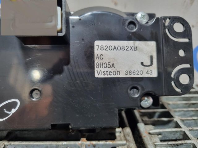 bontott MITSUBISHI OUTLANDER Fűtéskapcsoló