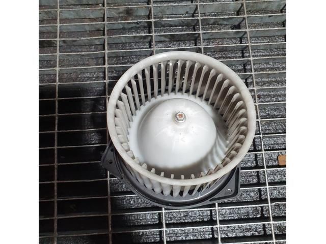 bontott MITSUBISHI OUTLANDER Fűtőmotor (Klímás)