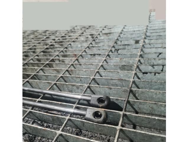 bontott MITSUBISHI OUTLANDER Gázrugós Kitámasztó Teleszkóp Csomagtérajtó (Pozíciófüggetlen)