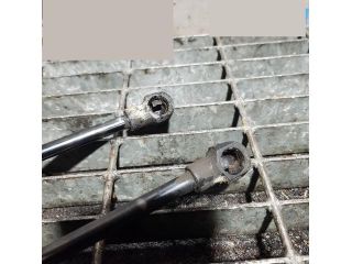 bontott MITSUBISHI OUTLANDER Gázrugós Kitámasztó Teleszkóp Csomagtérajtó (Pozíciófüggetlen)