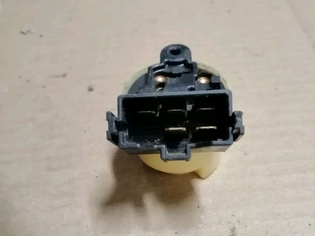 bontott MITSUBISHI OUTLANDER Gyújtáskapcsoló Zárbetét