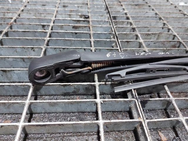 bontott MITSUBISHI OUTLANDER Hátsó Ablaktörlő Kar