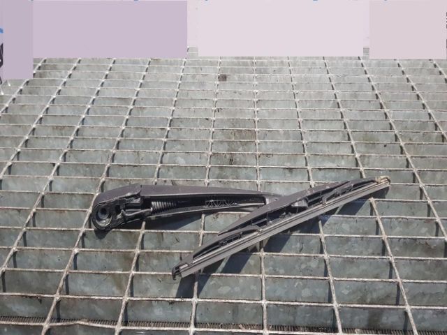 bontott MITSUBISHI OUTLANDER Hátsó Ablaktörlő Kar