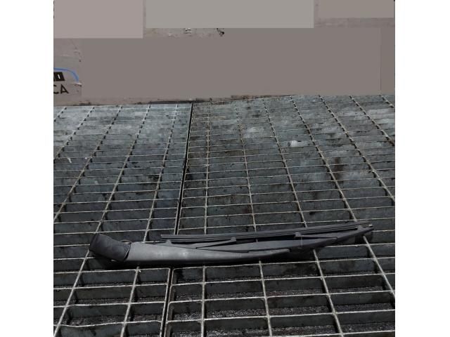 bontott MITSUBISHI OUTLANDER Hátsó Ablaktörlő Kar