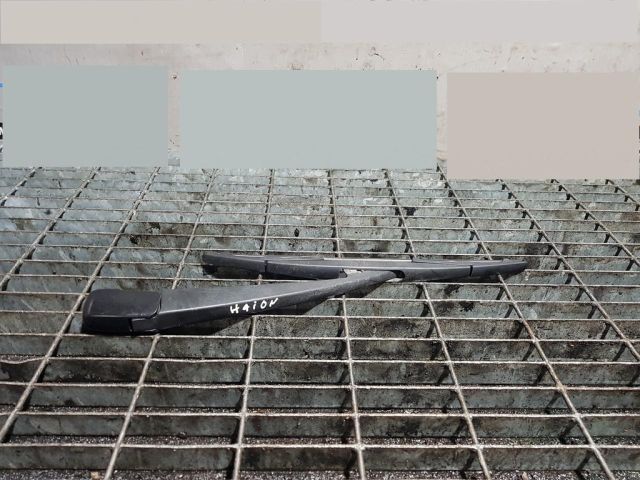 bontott MITSUBISHI OUTLANDER Hátsó Ablaktörlő Kar