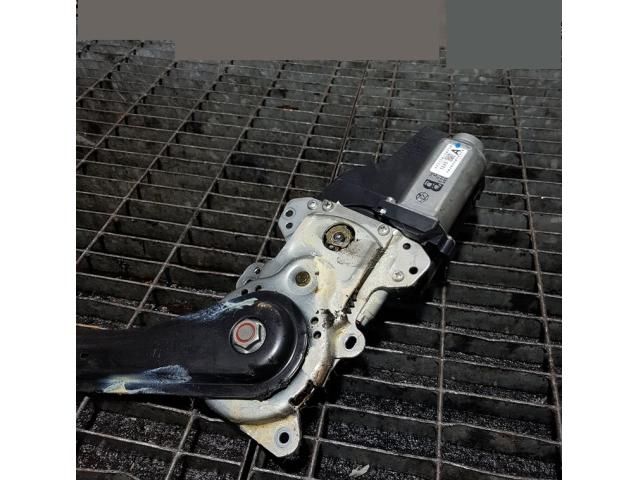 bontott MITSUBISHI OUTLANDER Hátsó Ablaktörlő Motor