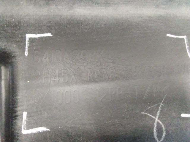 bontott MITSUBISHI OUTLANDER Hátsó Lökhárító Alsó (Műanyag)