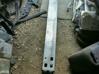 bontott MITSUBISHI OUTLANDER Hátsó Lökhárító Merevítő (Fém)