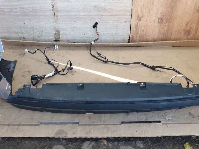 bontott MITSUBISHI OUTLANDER Hátsó Lökhárító (Részeivel)