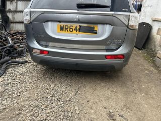 bontott MITSUBISHI OUTLANDER Hátsó Lökhárító (Üresen)