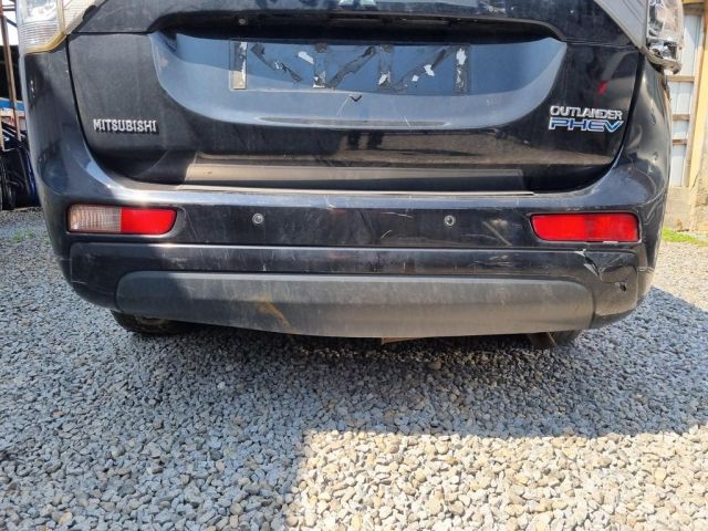 bontott MITSUBISHI OUTLANDER Hátsó Lökhárító (Üresen)