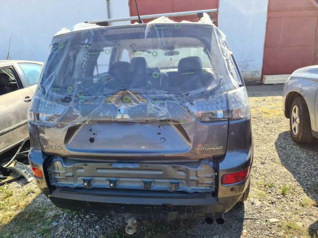 bontott MITSUBISHI OUTLANDER Hátsó Lökhárító (Üresen)