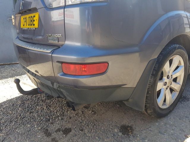 bontott MITSUBISHI OUTLANDER Hátsó Lökhárító (Üresen)