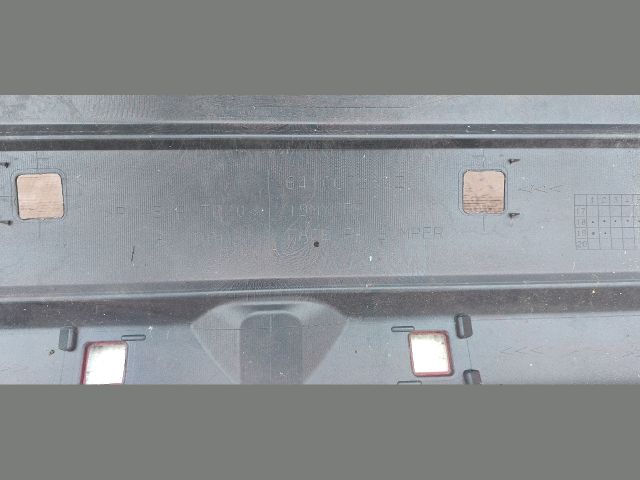 bontott MITSUBISHI OUTLANDER Hátsó Lökhárító (Üresen)