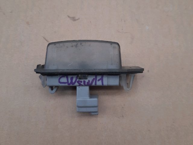 bontott MITSUBISHI OUTLANDER Hátsó Rendszámtábla Világítás